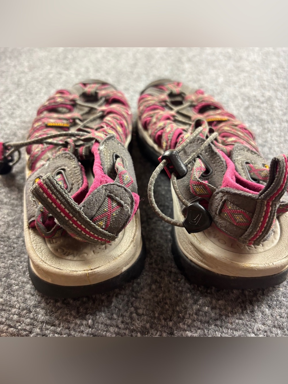 KEEN Women’s Grey/Pink Whisper Sandals Waterproof Shoe Trail Shoe size: 8 - Picture 3 of 9